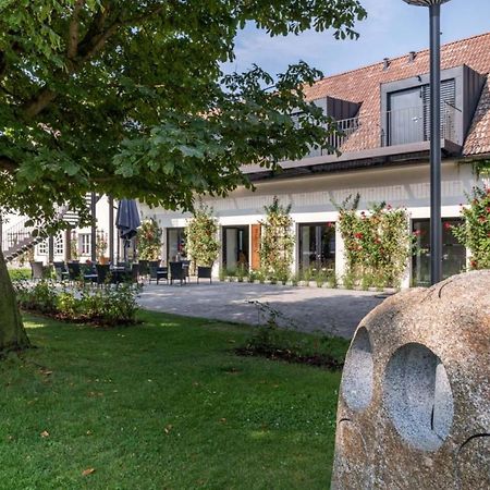 Yard Resort Predboj Exterior foto
